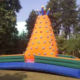 Pyramid Bouncy