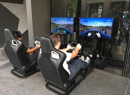 Car Race Simulator